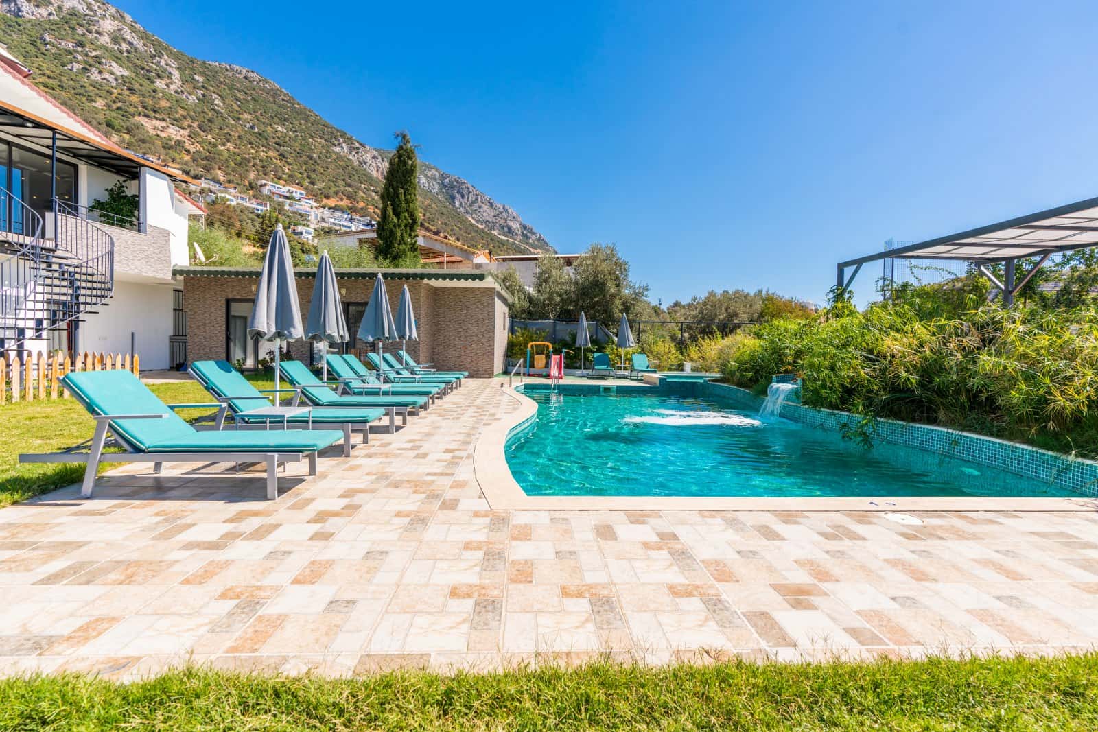 Kalkanın incisi Yavru Saray - Ada:194/Parsel:23 Bazergan mahallesi Kaş/Antalya müzayede küçük resim 7