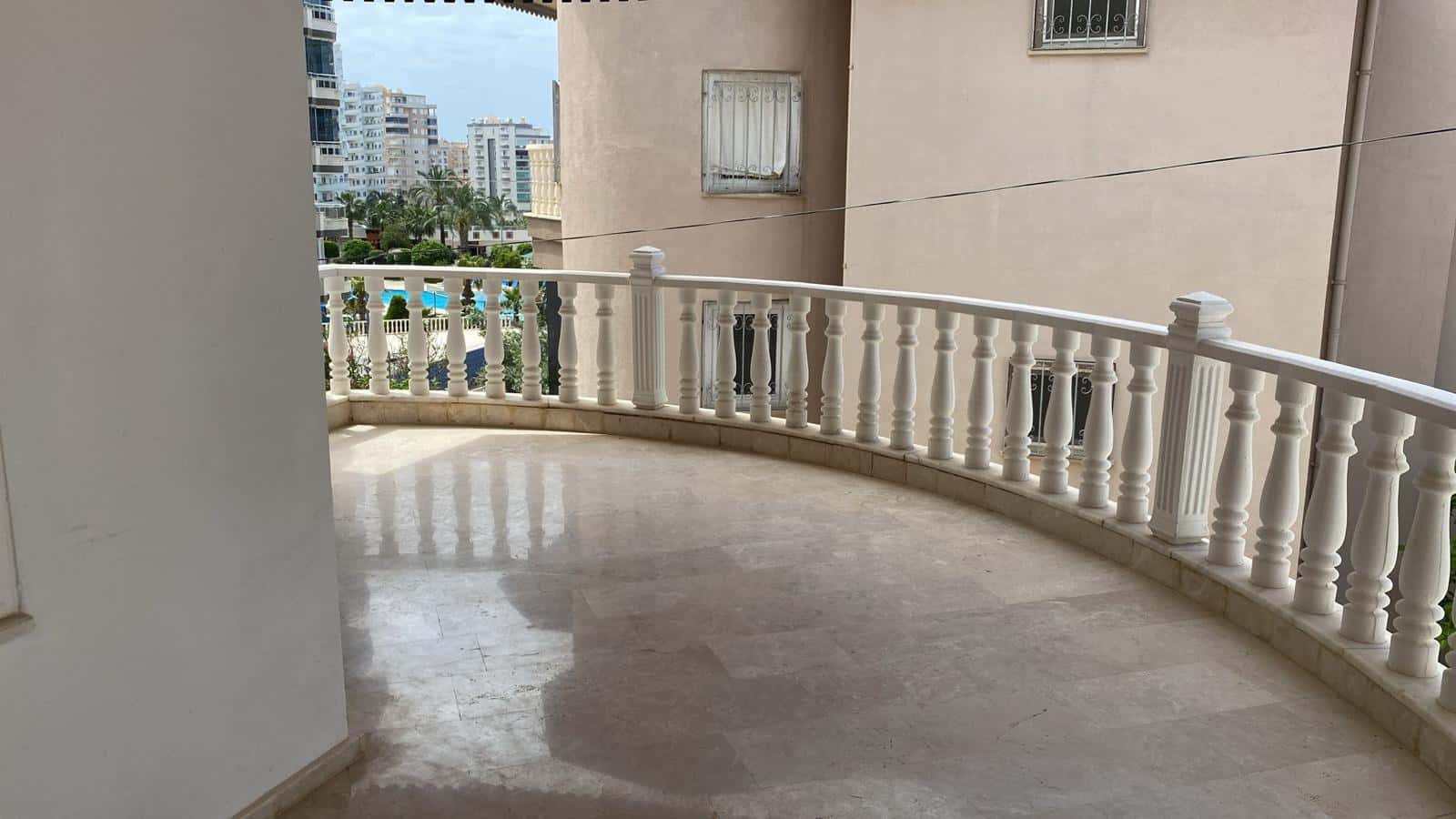 ALANYA MAHMUTLAR DENİZE YAKIN  TRİBLEX HAVUZLU  VİLLA - Mahmutlar 235.sk no:11 müzayede küçük resim 9