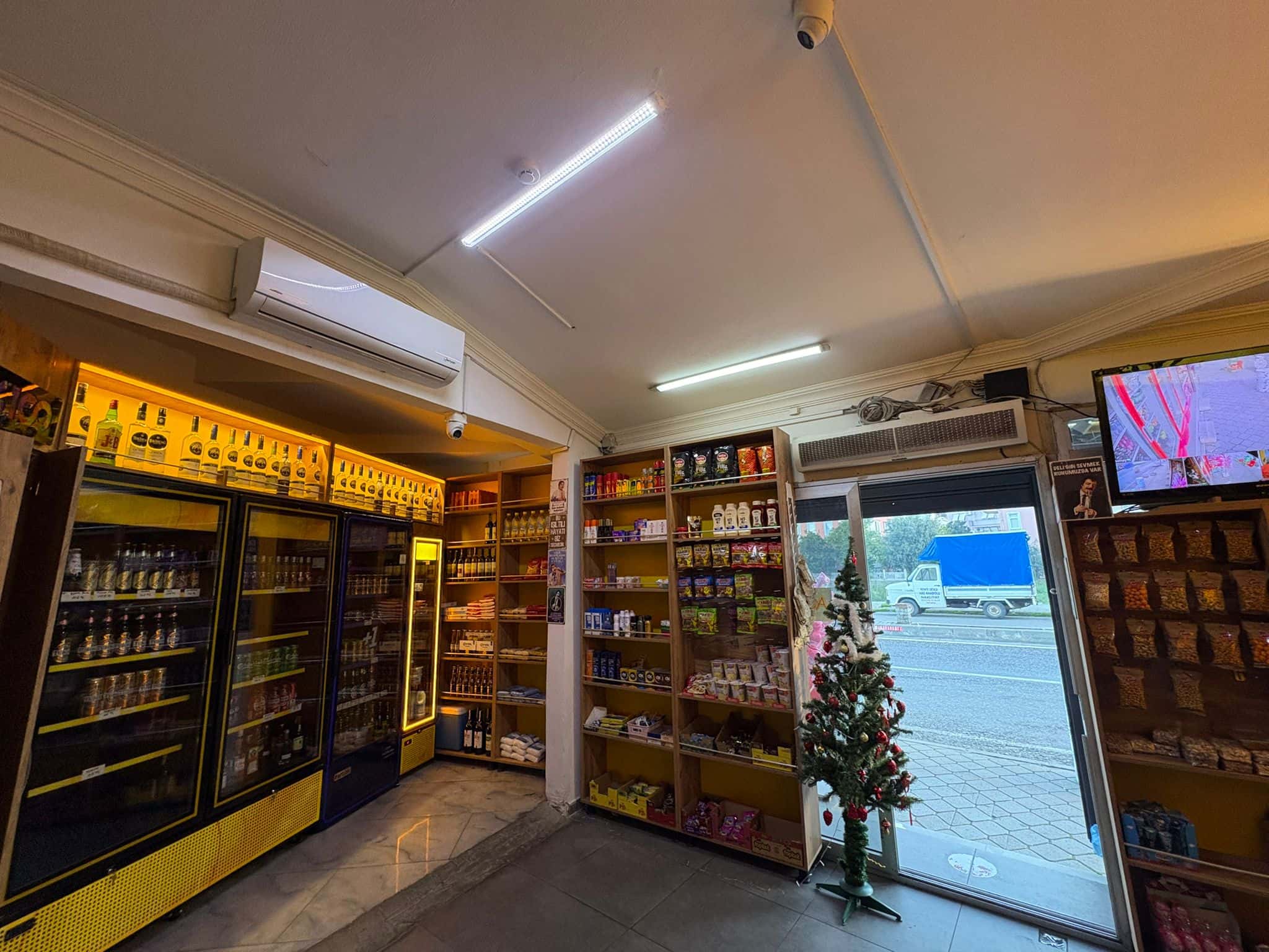 Devren Nova Market – Fethiye Ovacık Köprüsü Üzeri, Cadde Cepheli - Ovacık köprüsü 22 metrelik yol Cadde üzeri Fethiye/Muğla müzayede küçük resim 3