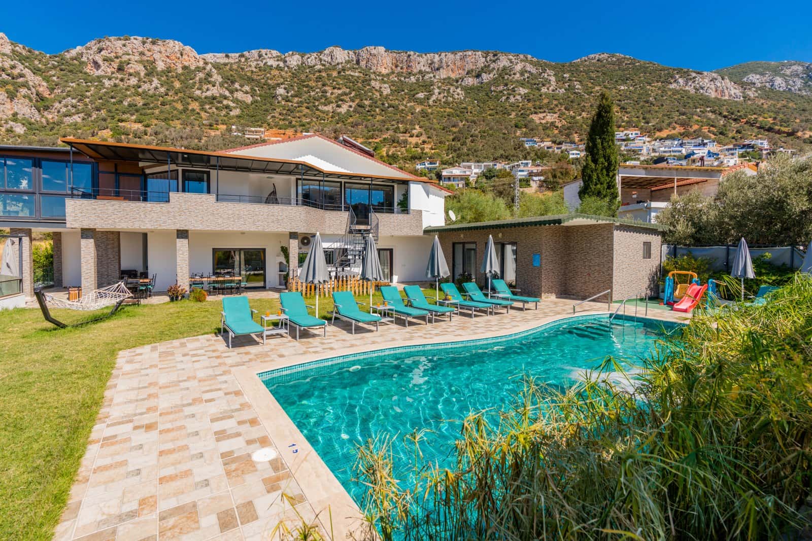 Kalkanın incisi Yavru Saray - Ada:194/Parsel:23 Bazergan mahallesi Kaş/Antalya müzayede küçük resim 4