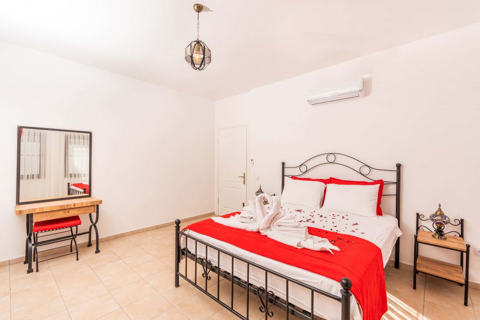 Kalkanın incisi Yavru Saray - Ada:194/Parsel:23 Bazergan mahallesi Kaş/Antalya müzayede küçük resim 36