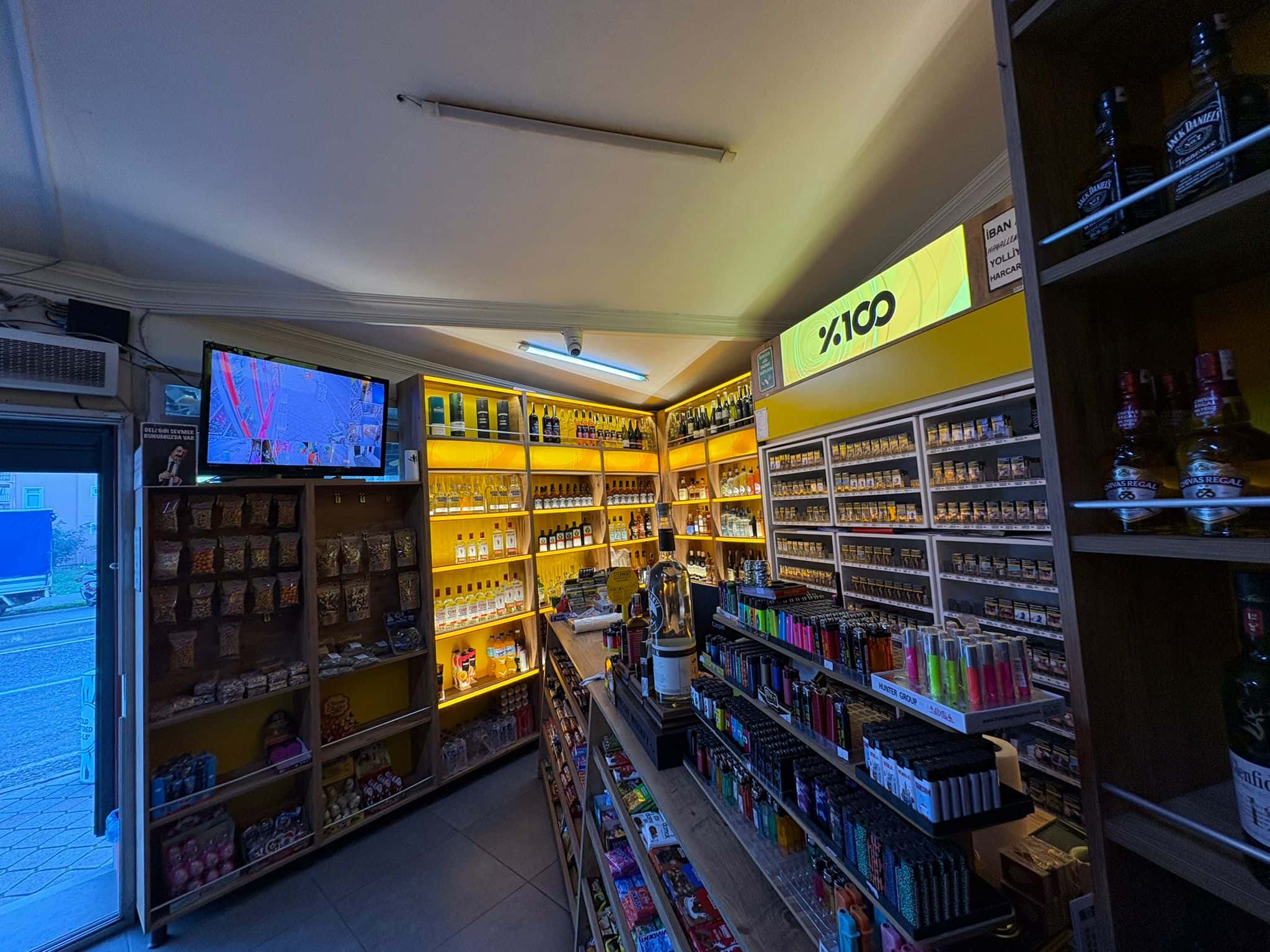 Devren Nova Market – Fethiye Ovacık Köprüsü Üzeri, Cadde Cepheli - Ovacık köprüsü 22 metrelik yol Cadde üzeri Fethiye/Muğla müzayede küçük resim 1